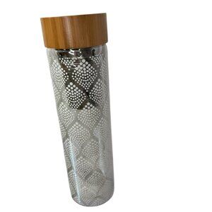 Pinky Up Glass Bottle Eco Friendly with Bambo Lid, Screw Top and Infuser Straine